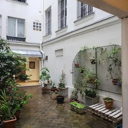 Logement Entier 2P Parigi Esterno foto